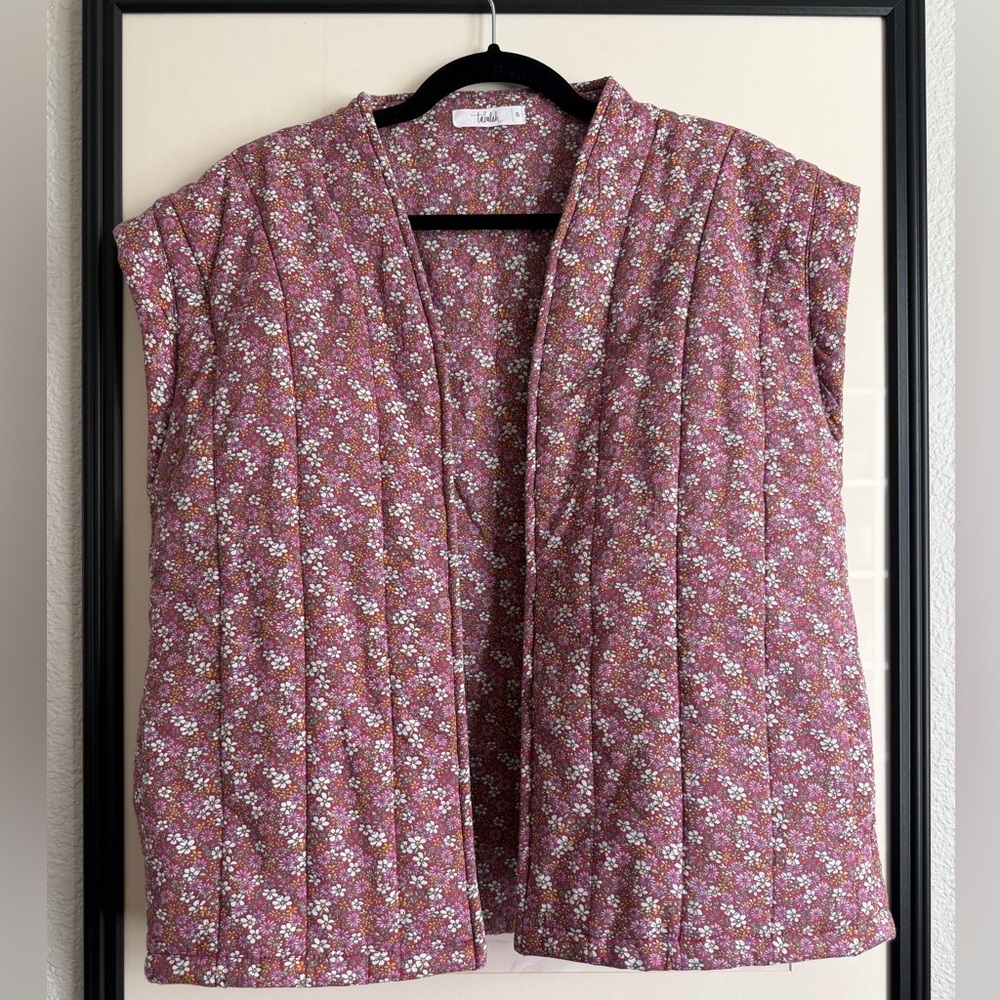 Floral Women's Pink Quilted Vest